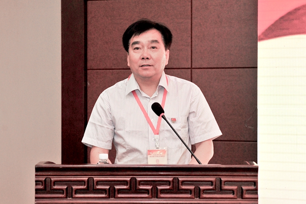 世界杯官网党委书记李欣章代表学校党委作经验交流报告